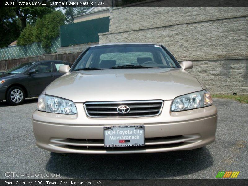 Cashmere Beige Metallic / Oak 2001 Toyota Camry LE