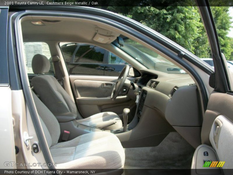 Cashmere Beige Metallic / Oak 2001 Toyota Camry LE