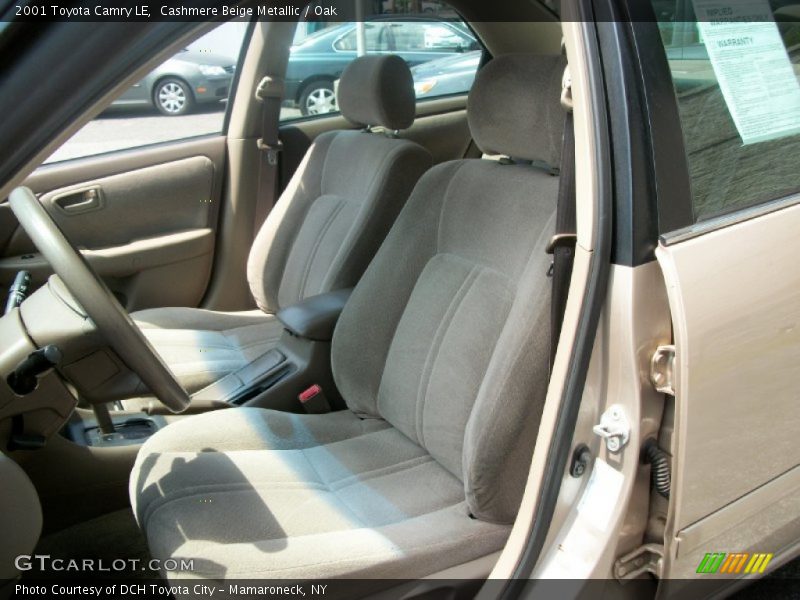 Cashmere Beige Metallic / Oak 2001 Toyota Camry LE
