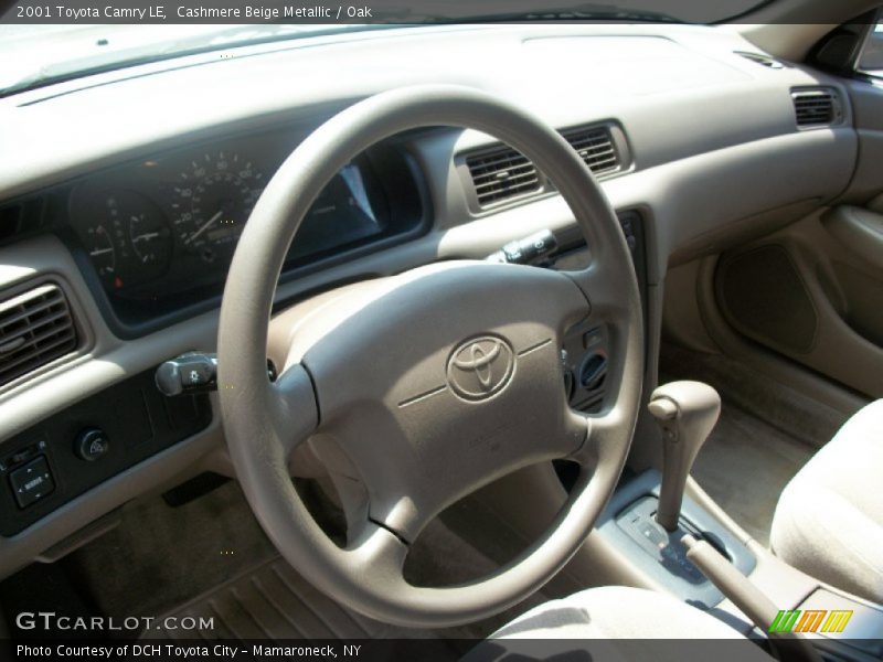Cashmere Beige Metallic / Oak 2001 Toyota Camry LE