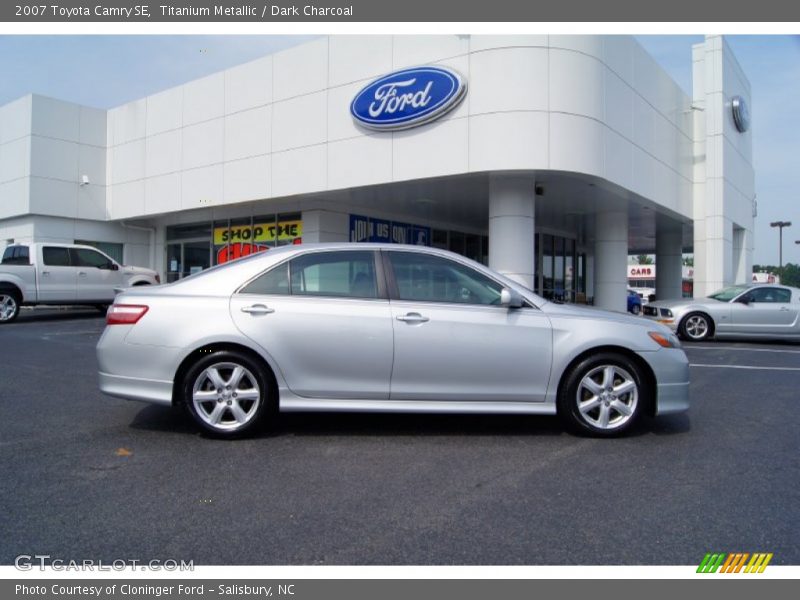 Titanium Metallic / Dark Charcoal 2007 Toyota Camry SE