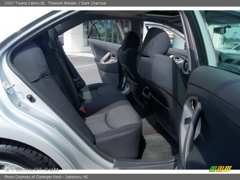 Titanium Metallic / Dark Charcoal 2007 Toyota Camry SE