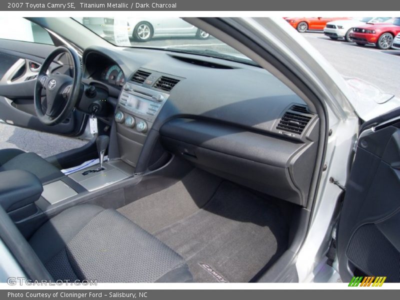 Titanium Metallic / Dark Charcoal 2007 Toyota Camry SE