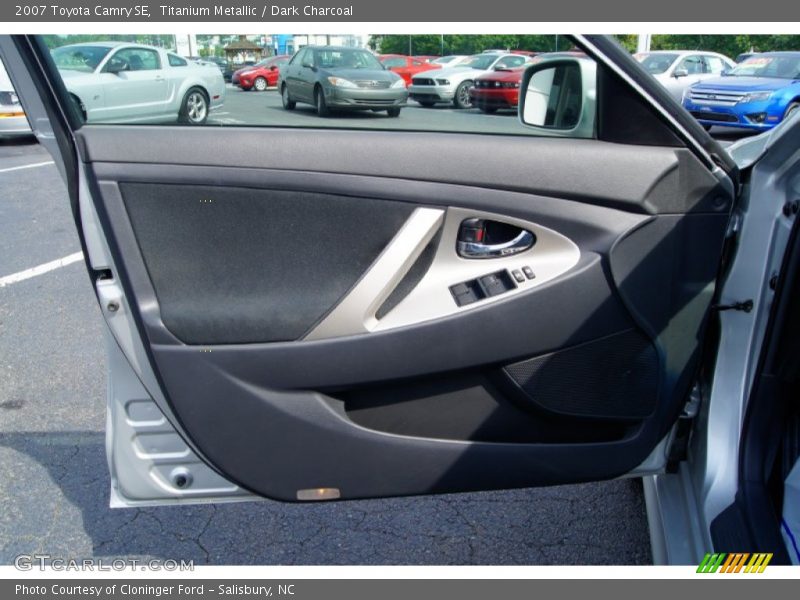 Titanium Metallic / Dark Charcoal 2007 Toyota Camry SE