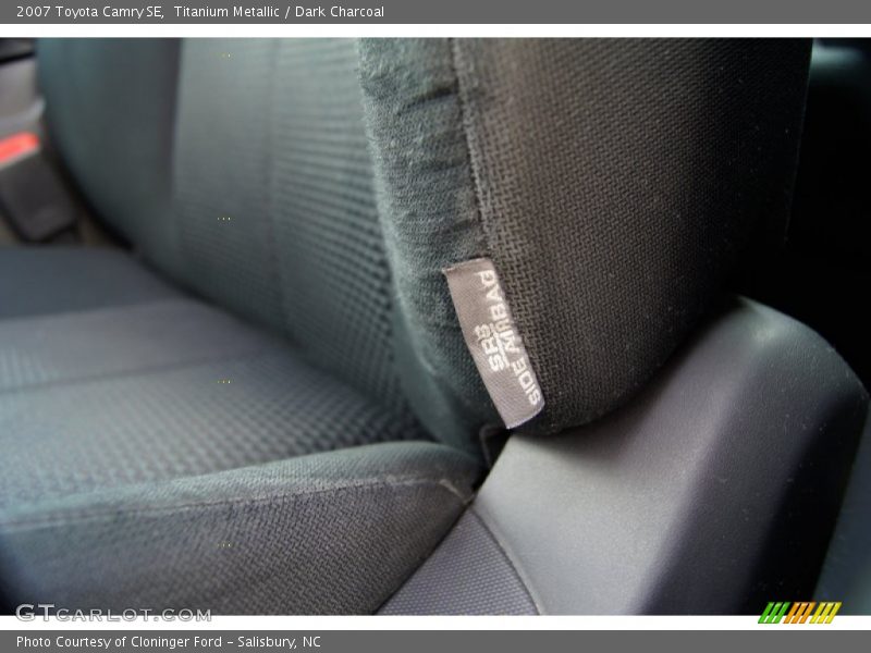 Titanium Metallic / Dark Charcoal 2007 Toyota Camry SE