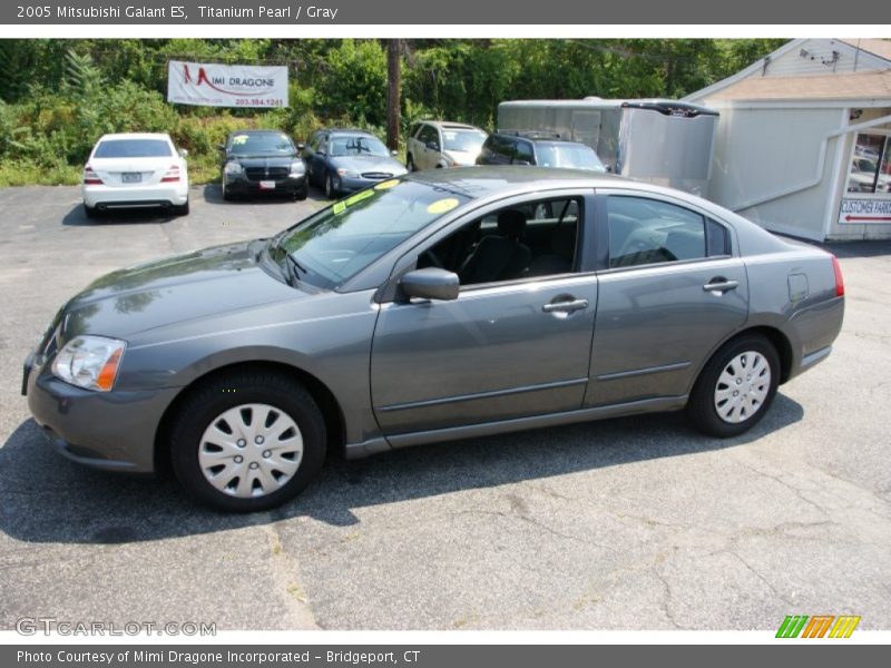 Titanium Pearl / Gray 2005 Mitsubishi Galant ES