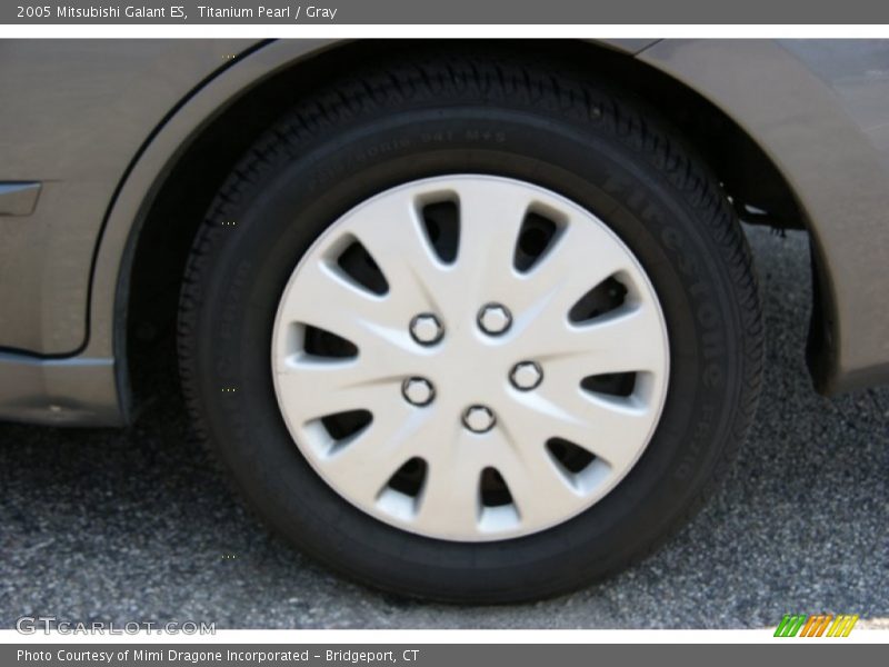 Titanium Pearl / Gray 2005 Mitsubishi Galant ES