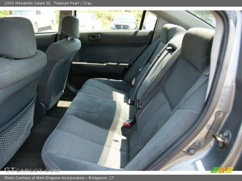 Titanium Pearl / Gray 2005 Mitsubishi Galant ES