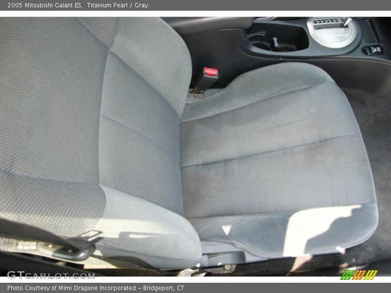 Titanium Pearl / Gray 2005 Mitsubishi Galant ES