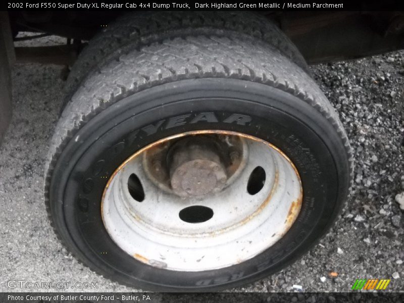 Dark Highland Green Metallic / Medium Parchment 2002 Ford F550 Super Duty XL Regular Cab 4x4 Dump Truck