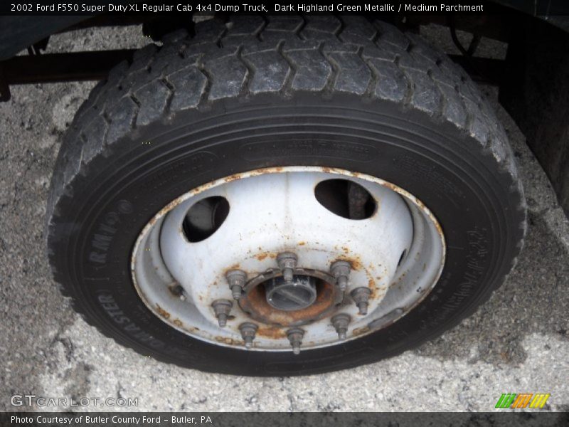 Dark Highland Green Metallic / Medium Parchment 2002 Ford F550 Super Duty XL Regular Cab 4x4 Dump Truck