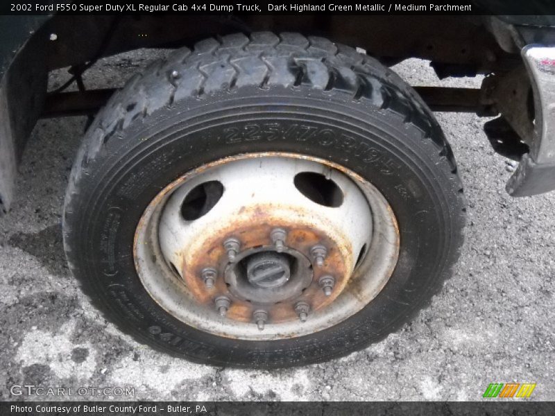 Dark Highland Green Metallic / Medium Parchment 2002 Ford F550 Super Duty XL Regular Cab 4x4 Dump Truck