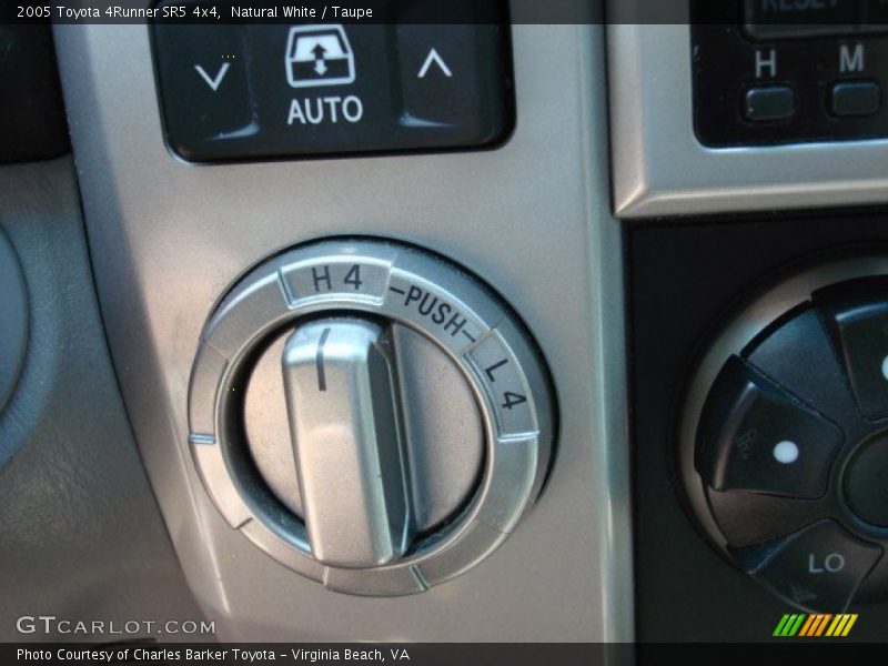 Natural White / Taupe 2005 Toyota 4Runner SR5 4x4