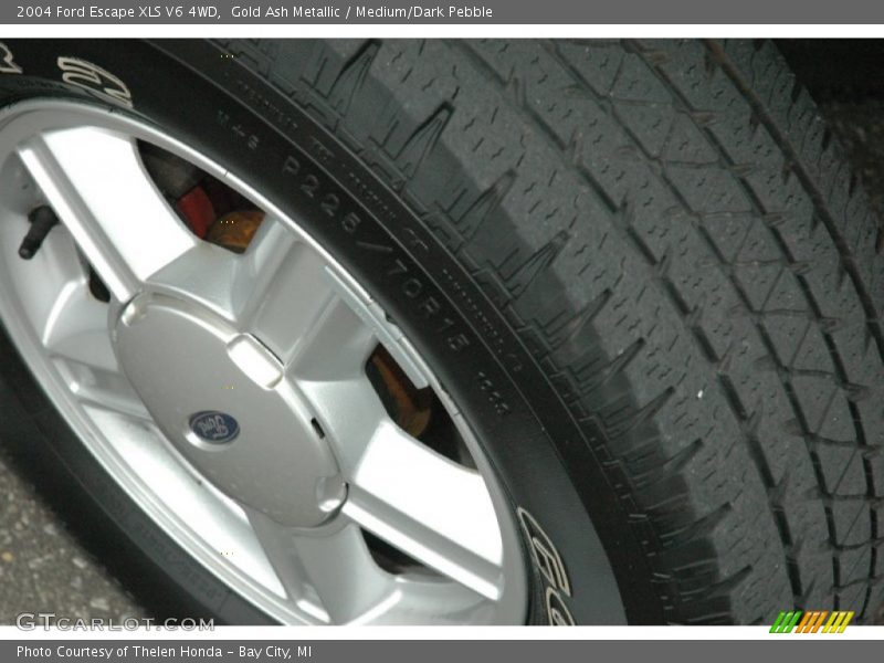 Gold Ash Metallic / Medium/Dark Pebble 2004 Ford Escape XLS V6 4WD