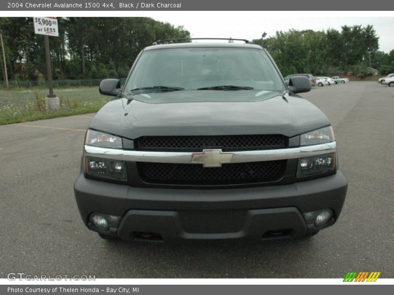 Black / Dark Charcoal 2004 Chevrolet Avalanche 1500 4x4
