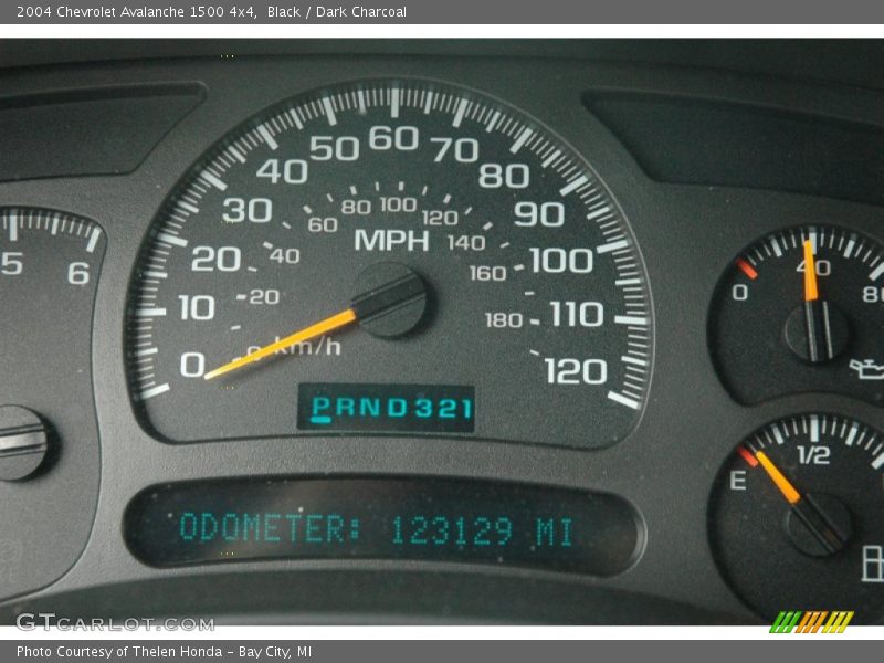 Black / Dark Charcoal 2004 Chevrolet Avalanche 1500 4x4