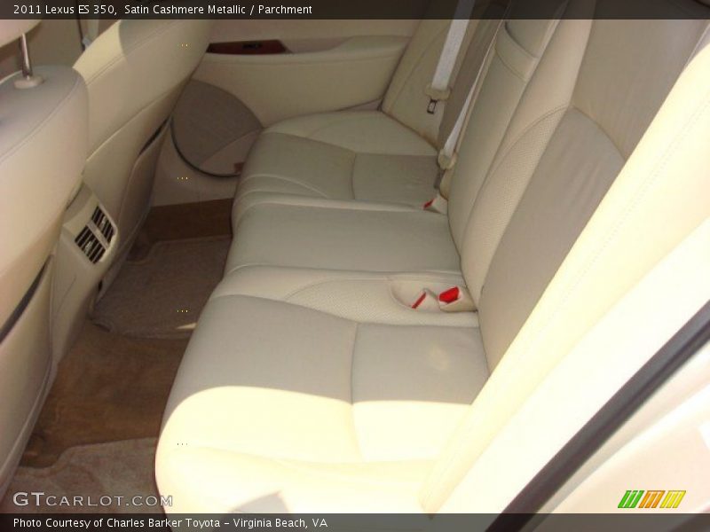 Satin Cashmere Metallic / Parchment 2011 Lexus ES 350
