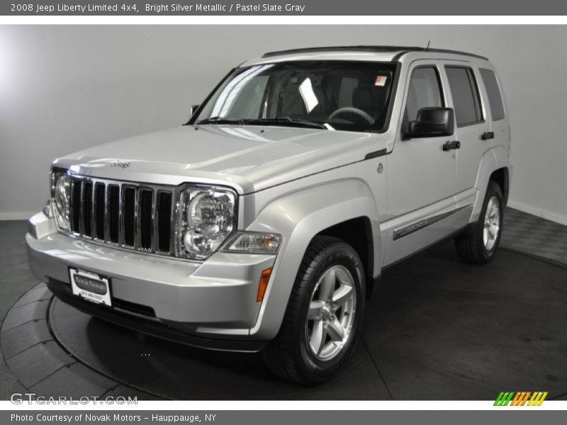 Bright Silver Metallic / Pastel Slate Gray 2008 Jeep Liberty Limited 4x4
