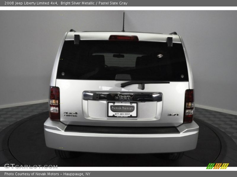 Bright Silver Metallic / Pastel Slate Gray 2008 Jeep Liberty Limited 4x4