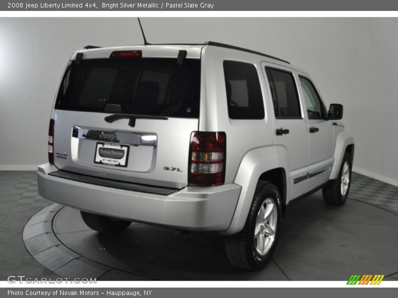 Bright Silver Metallic / Pastel Slate Gray 2008 Jeep Liberty Limited 4x4