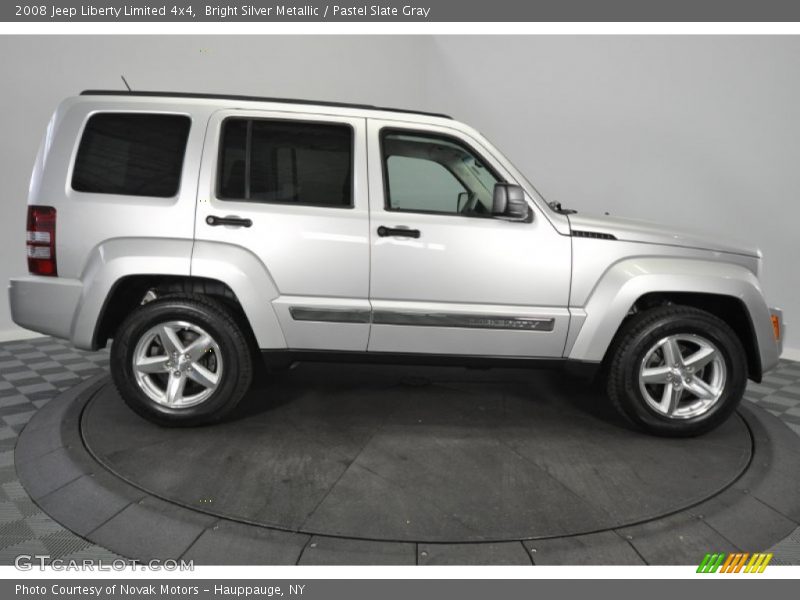 Bright Silver Metallic / Pastel Slate Gray 2008 Jeep Liberty Limited 4x4