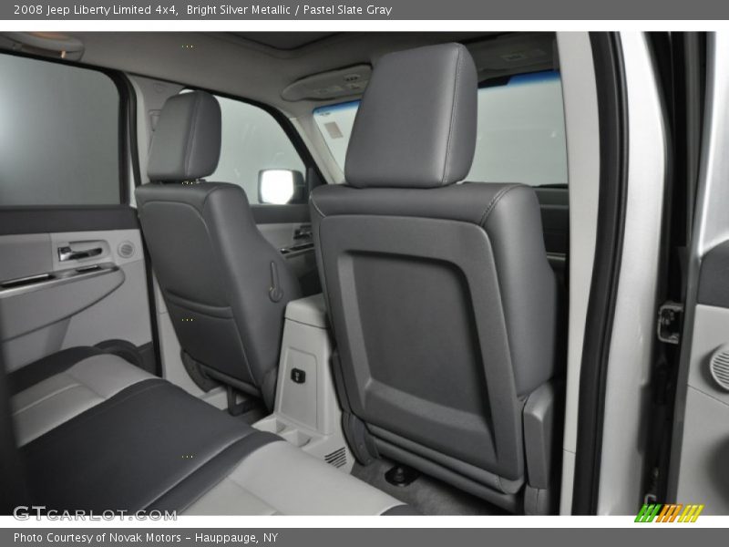 Bright Silver Metallic / Pastel Slate Gray 2008 Jeep Liberty Limited 4x4