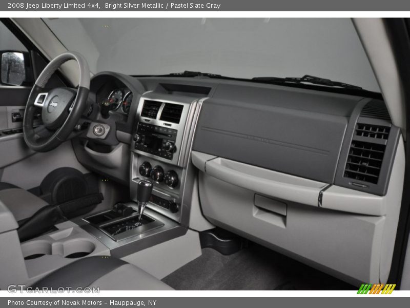 Bright Silver Metallic / Pastel Slate Gray 2008 Jeep Liberty Limited 4x4