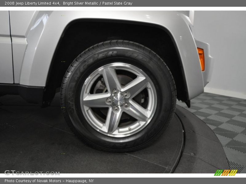 Bright Silver Metallic / Pastel Slate Gray 2008 Jeep Liberty Limited 4x4