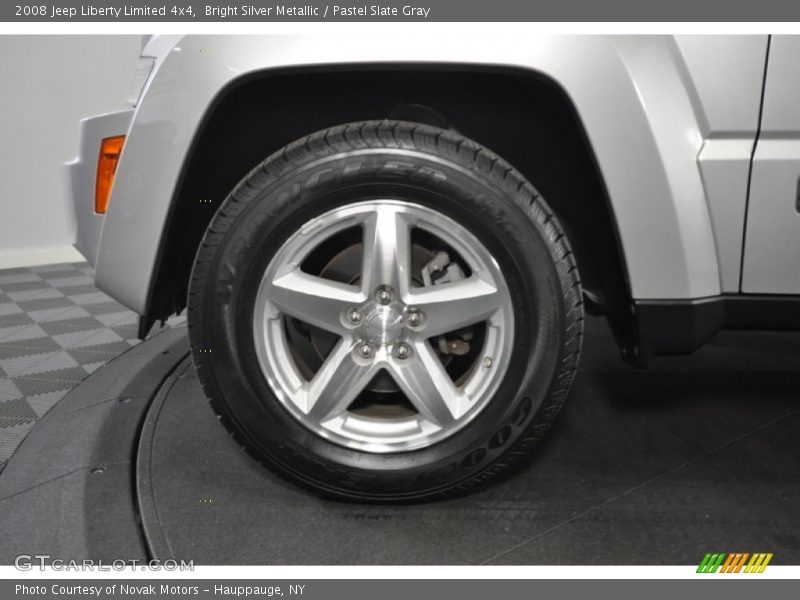 Bright Silver Metallic / Pastel Slate Gray 2008 Jeep Liberty Limited 4x4