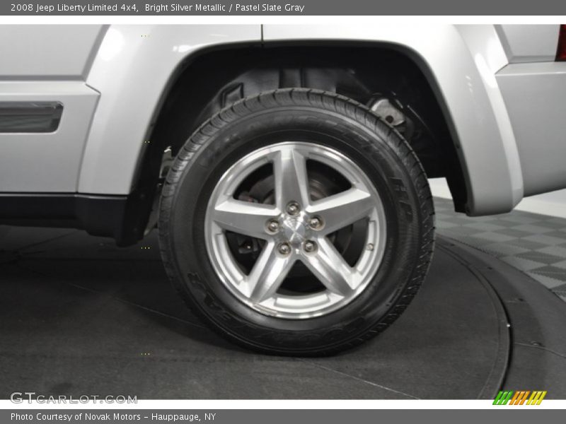 Bright Silver Metallic / Pastel Slate Gray 2008 Jeep Liberty Limited 4x4