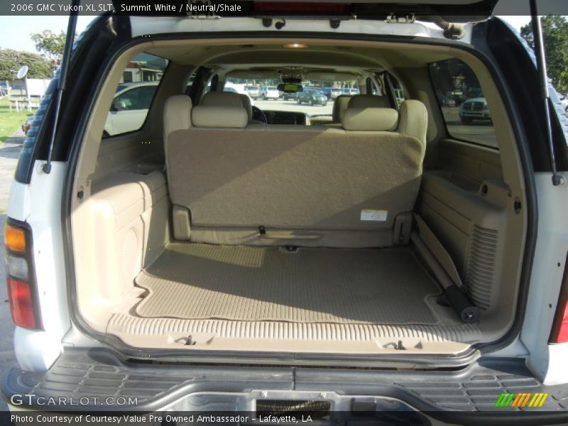 Summit White / Neutral/Shale 2006 GMC Yukon XL SLT
