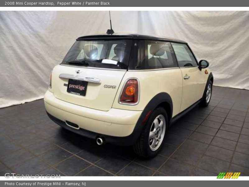 Pepper White / Panther Black 2008 Mini Cooper Hardtop