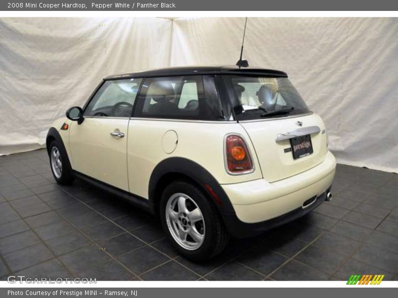 Pepper White / Panther Black 2008 Mini Cooper Hardtop