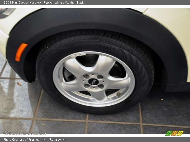 Pepper White / Panther Black 2008 Mini Cooper Hardtop
