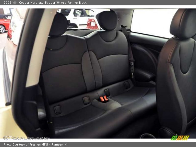 Pepper White / Panther Black 2008 Mini Cooper Hardtop