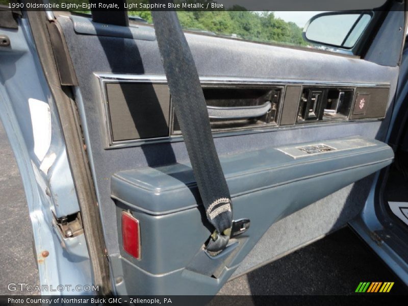 Light Sapphire Blue Metallic / Blue 1990 Oldsmobile Eighty-Eight Royale