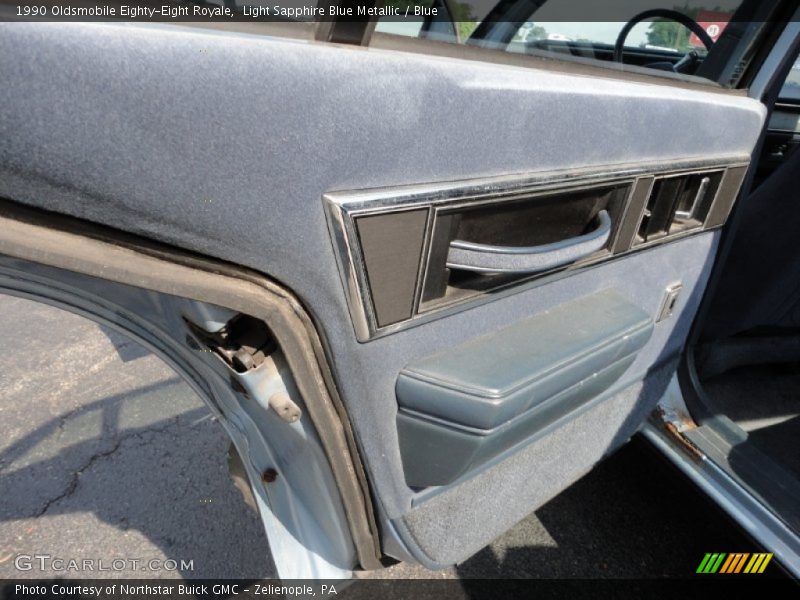 Light Sapphire Blue Metallic / Blue 1990 Oldsmobile Eighty-Eight Royale