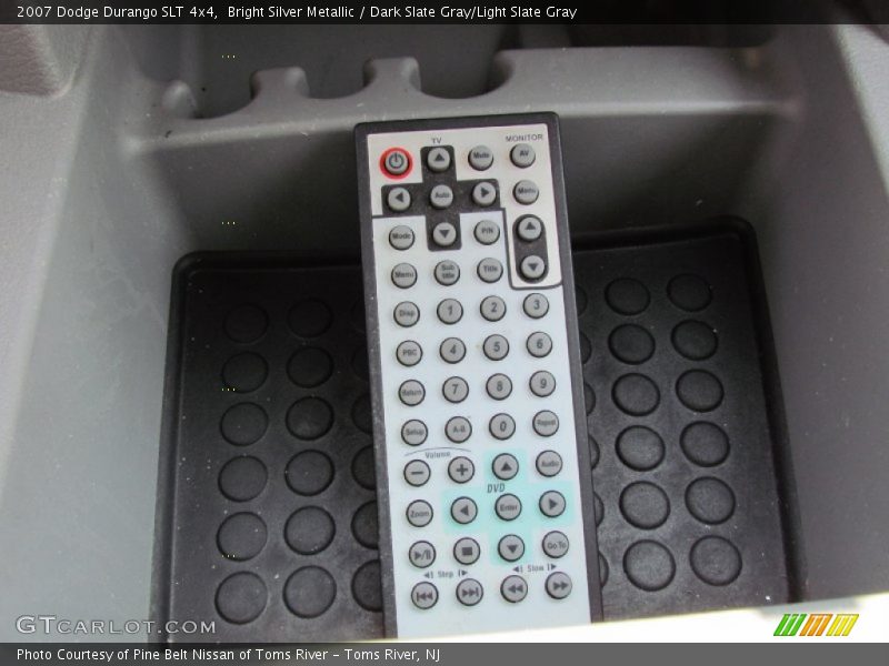 Bright Silver Metallic / Dark Slate Gray/Light Slate Gray 2007 Dodge Durango SLT 4x4