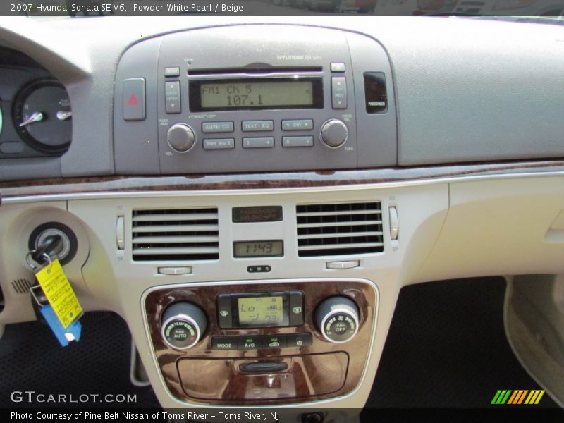 Powder White Pearl / Beige 2007 Hyundai Sonata SE V6