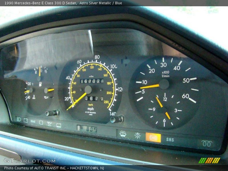  1990 E Class 300 D Sedan 300 D Sedan Gauges