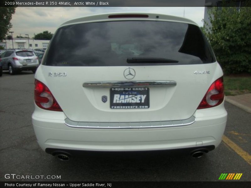 Arctic White / Black 2009 Mercedes-Benz R 350 4Matic