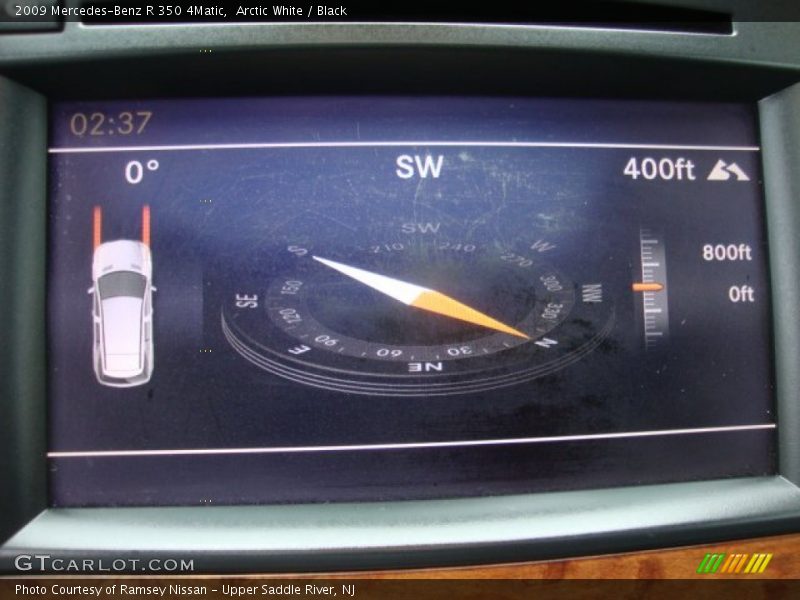 Arctic White / Black 2009 Mercedes-Benz R 350 4Matic