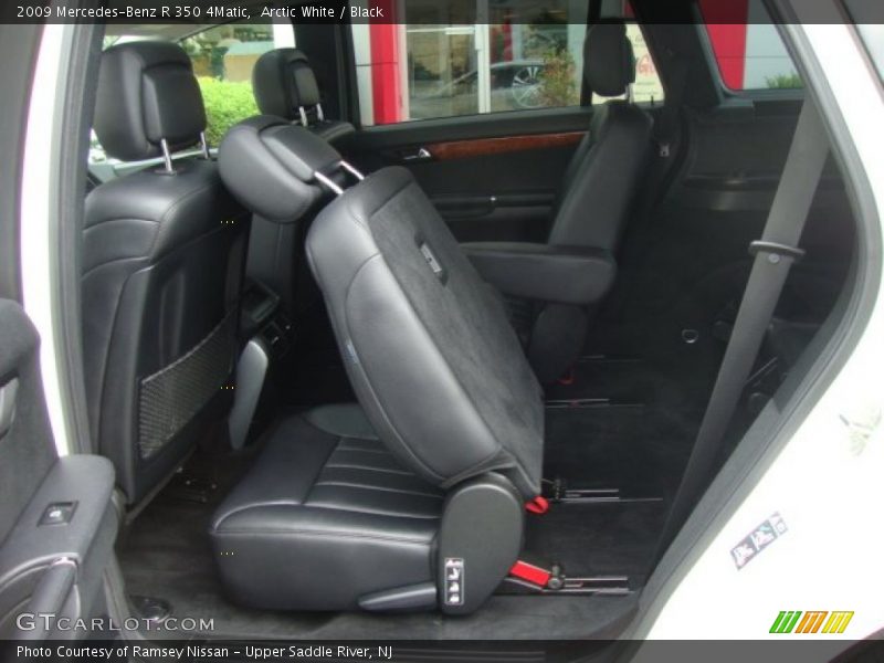 Arctic White / Black 2009 Mercedes-Benz R 350 4Matic