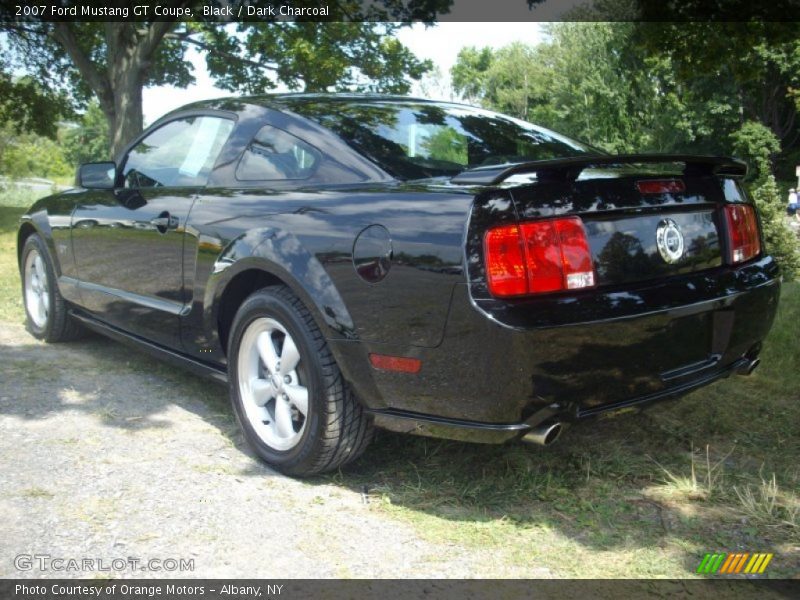 Black / Dark Charcoal 2007 Ford Mustang GT Coupe