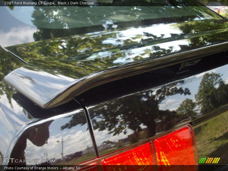 Black / Dark Charcoal 2007 Ford Mustang GT Coupe