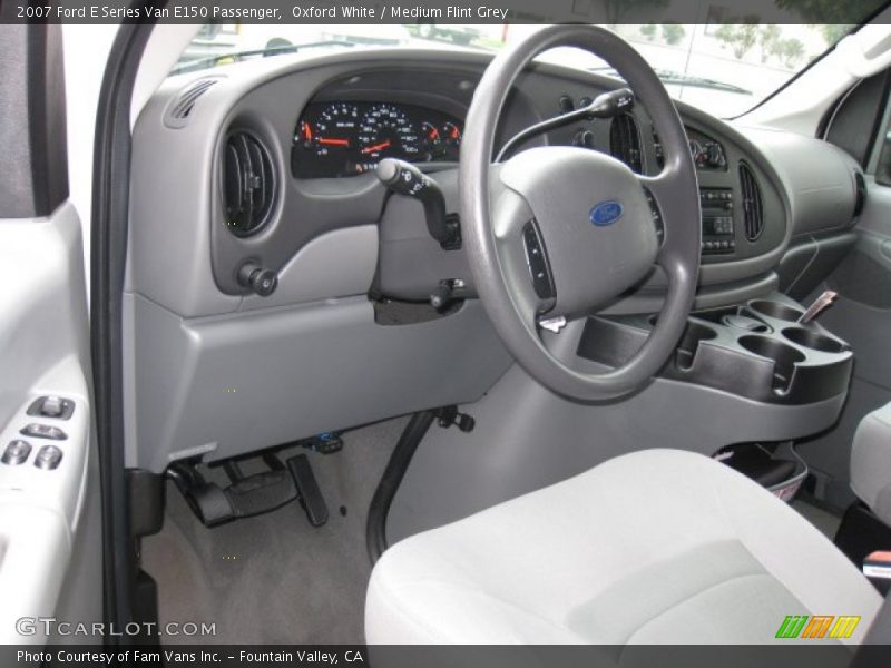 Dashboard of 2007 E Series Van E150 Passenger