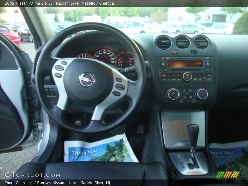Radiant Silver Metallic / Charcoal 2009 Nissan Altima 2.5 SL