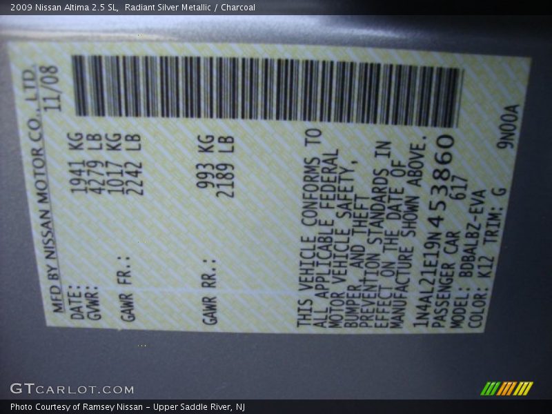 Radiant Silver Metallic / Charcoal 2009 Nissan Altima 2.5 SL