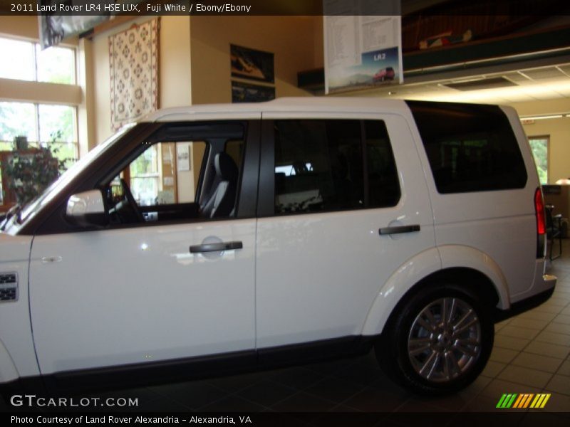 Fuji White / Ebony/Ebony 2011 Land Rover LR4 HSE LUX