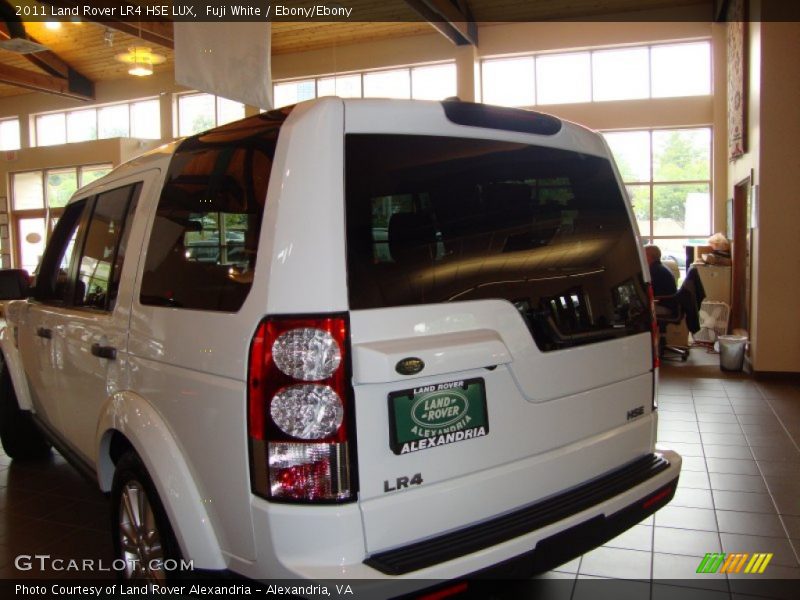 Fuji White / Ebony/Ebony 2011 Land Rover LR4 HSE LUX